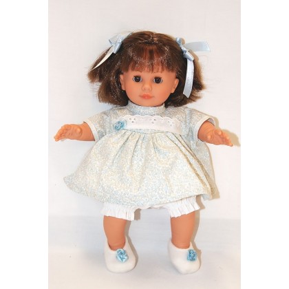 Кукла Кико с голубыми бантиками и в пинетках 34 см Carmen Gonzalez